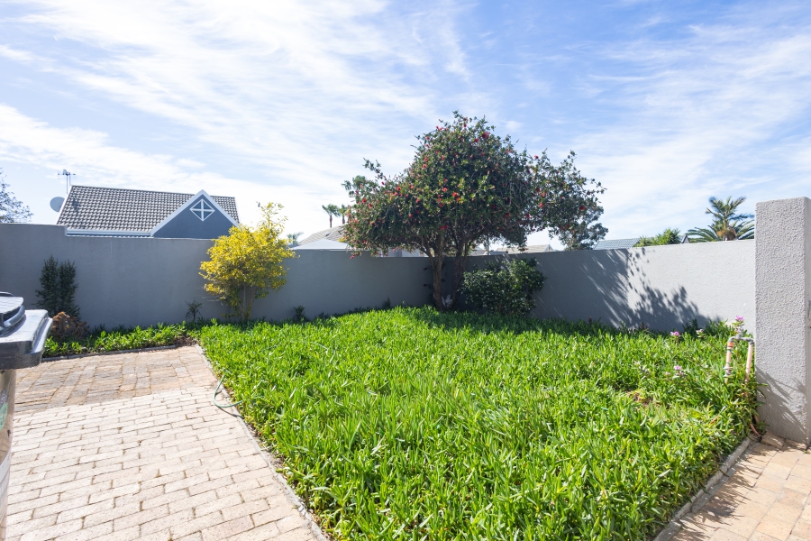 2 Bedroom Property for Sale in Protea Village Western Cape